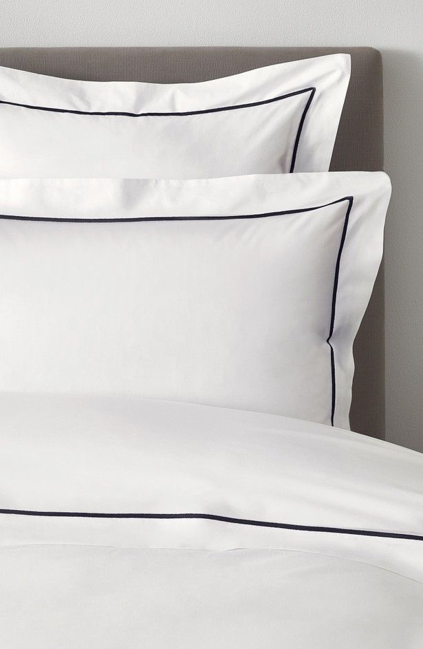 100% Embroidered Cotton Bedsheet Set (Sweet Rooms)